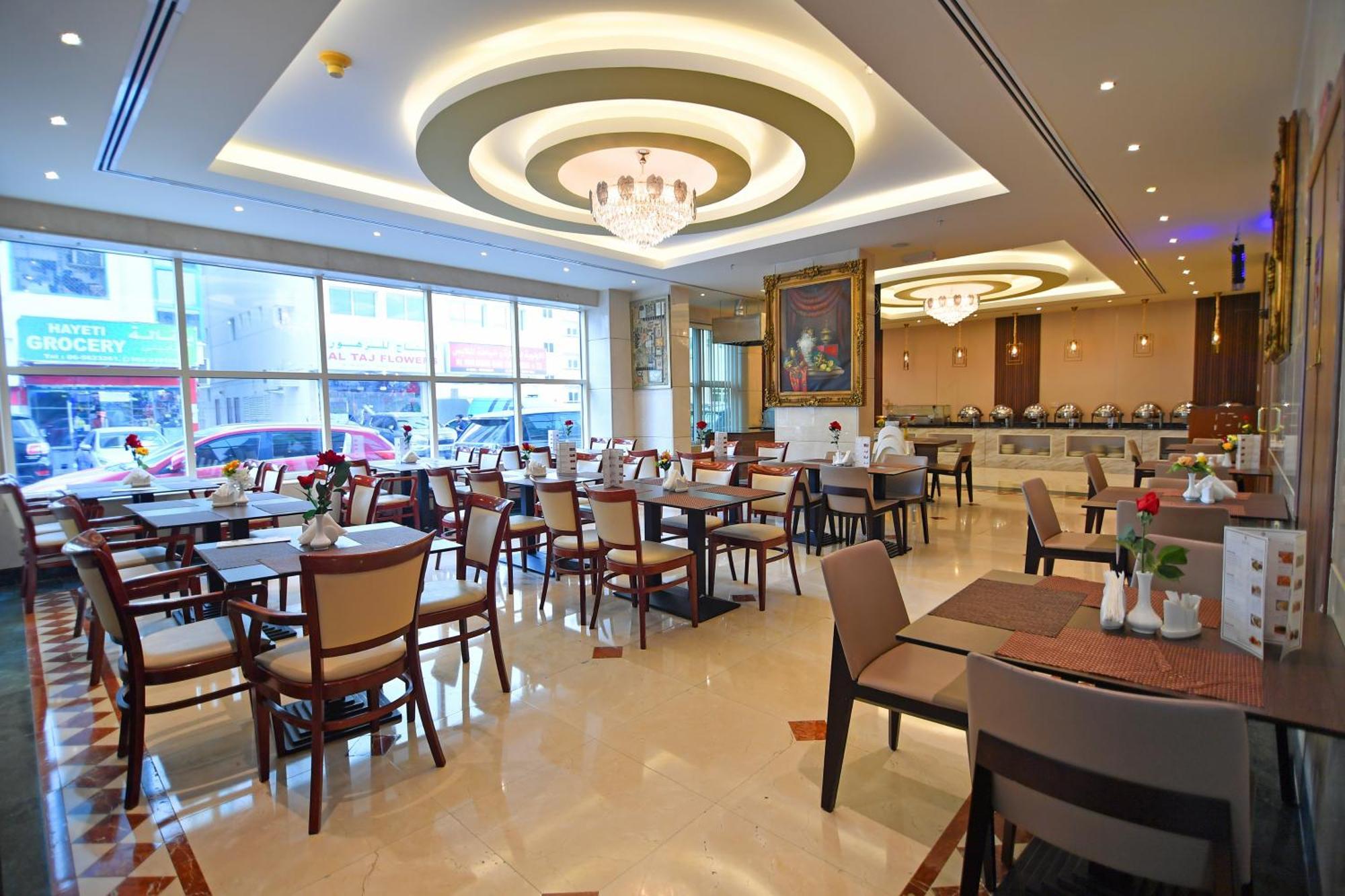 Hotel Nejoum Al Emarat Schardscha Exterior foto